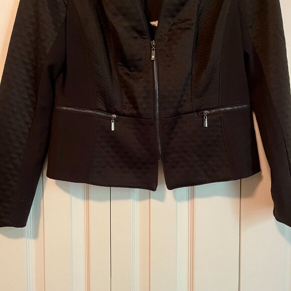 Jacket - Picture 3 of 4